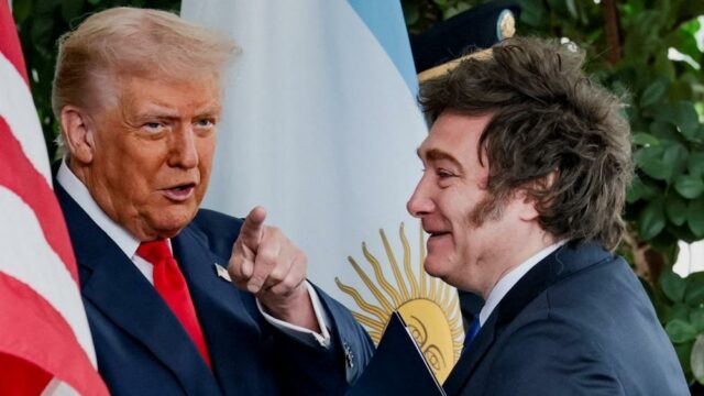 Trump afirma que os Estados Unidos certamente não 'perderão nosso tempo' ajudando a Argentina se Milei abandonar 

