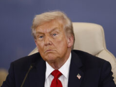 ‘Punível com MORTE’: Trump pede que os democratas sejam mortos Trump ameaça Hamas por causa de cessar-fogo instável