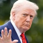 Trump parte para o Médio Oriente para celebrar acordo de cessar-fogo