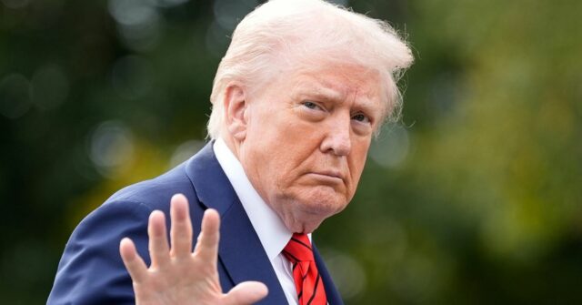 Trump parte para o Médio Oriente para celebrar acordo de cessar-fogo

