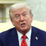 Trump repete caso infundado sobre o FBI em 6 de janeiro e precisa de 'grandes desculpas'