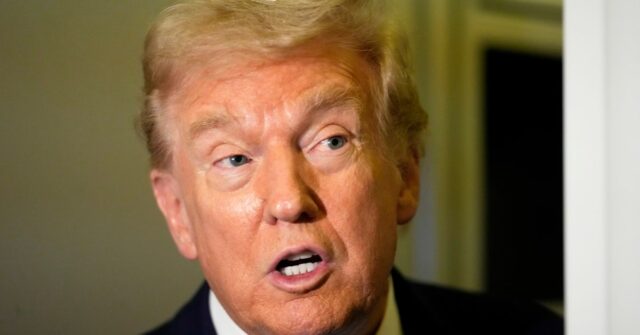 Trump voa para a Ásia antes de se reunir com Trump voa para a Ásia antes de se reunir com o presidente chinês Xi Jinping