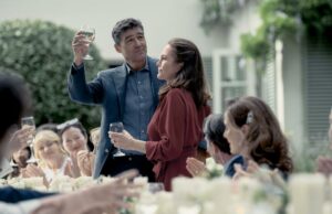 Uma nova namorada inaugura uma mudança de opinião no sombrio e político ‘Aniversário’ Uma nova namorada inaugura uma mudança de opinião no sombrio e político ‘Aniversário’