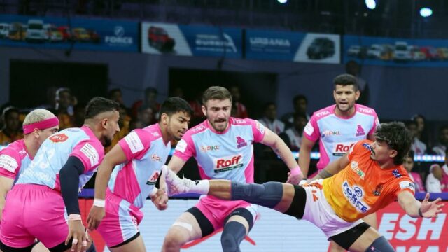 Veja PKL 2025 enfatiza: os super tackles de Mohit ganham vitória para Puneri Paltan; Os gigantes do Gujarat reduzem o Bengala Warriorz anterior 

