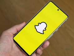 O Snapchat, pioneiro dos óculos inteligentes, está fazendo de tudo para enfrentar o Ray-Ban Meta Tela de boas-vindas do Amazon Alexa em um telefone