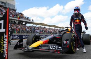Verstappen vence sprint nos Estados Unidos em acidente da McLaren Verstappen vence sprint nos Estados Unidos em acidente da McLaren