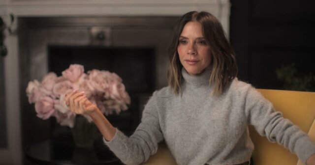 Victoria Beckham abandona a identidade Opulenta e é honesta sobre o problema de consumo no documento da Netflix 

