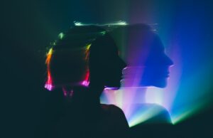 Você não pode difamar os mortos. Mas isso não significa que você deva falsificá-los. Você não pode difamar os mortos. Mas isso não significa que você deva falsificá-los.