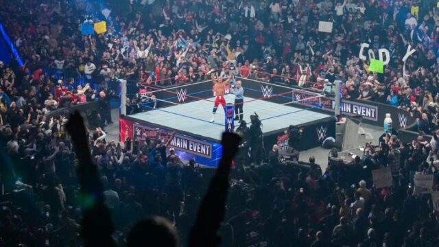 WWE Saturday Night's Main Event Live Crowd