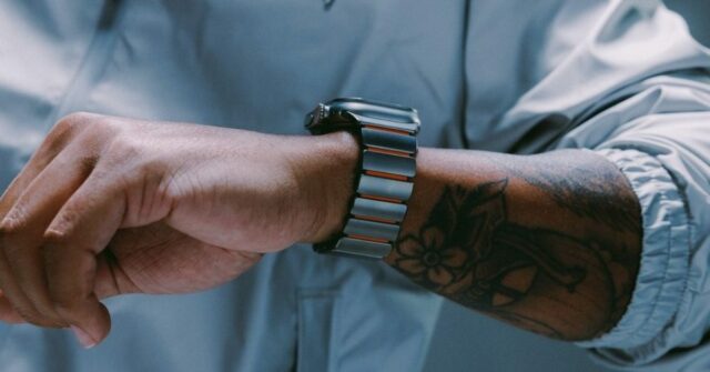 Wanderer estreia Stratos, uma nova banda Apple Watch de titânio mestiço (mas vai custar caro) 

