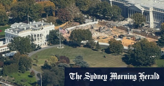 ‘Você pode começar hoje à noite’: como Trump explorou as O presidente Donald Trump disse num jantar de doadores que ficou surpreso ao descobrir que não havia restrições de zoneamento na Casa Branca.