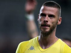 0 vitórias em 10 jogos, o período de lua de mel da ex-estrela do Man Utd chega ao fim ícone de correio