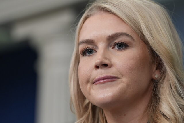 11 vezes Karoline Leavitt ganhou o apelido de ‘princesa da propaganda’
