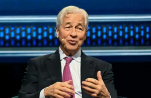 3 gráficos mostram onde as ‘baratas’ de crédito de Jamie Dimon podem estar escondidas no mercado 3 gráficos mostram onde as 'baratas' de crédito de Jamie Dimon podem estar escondidas no mercado