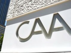 3 principais agentes CAA saltam para WME O logotipo da Creative Artists Agency (CAA) é exibido fora de sua sede (Crédito: Mario Tama/Getty Images)