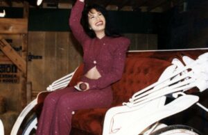 30 anos após a morte de Selena Quintanilla, seu relatório de autópsia é revelado 30 anos após a morte de Selena Quintanilla, seu relatório de autópsia é revelado