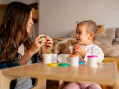 7 maneiras surpreendentes de se relacionar com seu filho quando você não é o favorito dele 7 maneiras surpreendentes de se relacionar com seu filho quando você não é o favorito dele