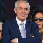 O diretor-geral Tim Davie deixou a BBC no domingo, após cinco anos no cargo mais importante da empresa