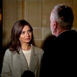 A âncora da CNN, Bianna Golodryga, aborda o anti-semitismo no novo livro YA