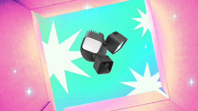 A câmera Blink Wired Floodlight está com 50% de desconto agora
