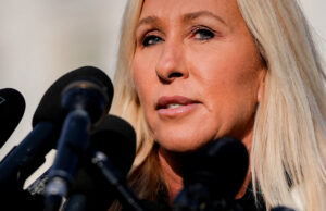 A deputada Marjorie Taylor Greene da Geórgia, ex-leal a Trump, diz que está renunciando ao Congresso Yahoo news home