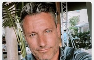 A estrela de EastEnders, Dean Gaffney, 47, vista em Hinge roubando garotas 15 anos mais novas Uma usuária do TikTok compartilhou que viu Dean Gaffney, 47, no aplicativo de namoro e ele a atacou e disse que ela era 'linda'