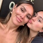 A estrela de 'Real Housewives' Kelly Dodd ameaça a filha Jolie em uma nota de voz vazada que desencadeia uma rivalidade explosiva