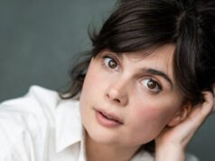 A estrela do ‘Vale da Morte’, Gwyneth Keyworth, lidera a ‘décima segunda noite’ da Royal Shakespeare Company no Barbican (EXCLUSIVO) A estrela do 'Vale da Morte', Gwyneth Keyworth, lidera a 'décima segunda noite' da Royal Shakespeare Company no Barbican (EXCLUSIVO)
