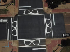 A faixa de pedestres de Buddy Holly na cidade natal do Texas será removida após ordem do governador sobre segurança no trânsito Yahoo news home