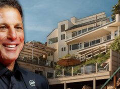 A lenda da NHL, Chris Chelios, lista a mansão na praia de Malibu por US$ 59,9 milhões 1111-Chris-Chelios-Malibu-Mansão-À-Venda-Sub1