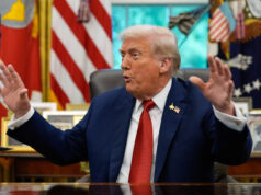 A marca Trump é um veneno – e isso deveria aterrorizar o Partido Republicano A democrata Mikie Sherrill acena antes do primeiro debate para governador das eleições gerais com Jack Ciattarelli, domingo, 21 de setembro de 2025, em Lawrenceville, NJ (AP Photo/Noah K. Murray)