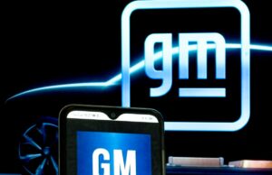 A mudança dos executivos de tecnologia da GM continua na equipe de software General Motors logo