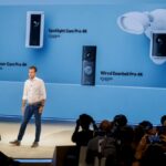 câmeras circulares em exibição no evento de lançamento em Nova York