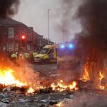 Motins eclodiram em 30 de julho de 2024 após informações falsas espalhadas nas redes sociais sobre o suspeito do assassinato de três meninas em uma aula de dança temática de Taylor Swift