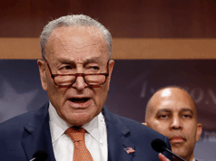 A ‘posição de princípios’ dos democratas sobre a paralisação é uma tentativa de reembolsar seus doadores de seguros de saúde A 'posição de princípios' dos democratas sobre a paralisação é uma tentativa de reembolsar seus doadores de seguros de saúde