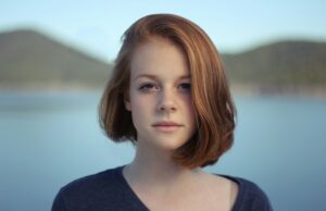 A preservação do tecido ovariano permite fertilidade futura para mulheres jovens com câncer mulher jovem