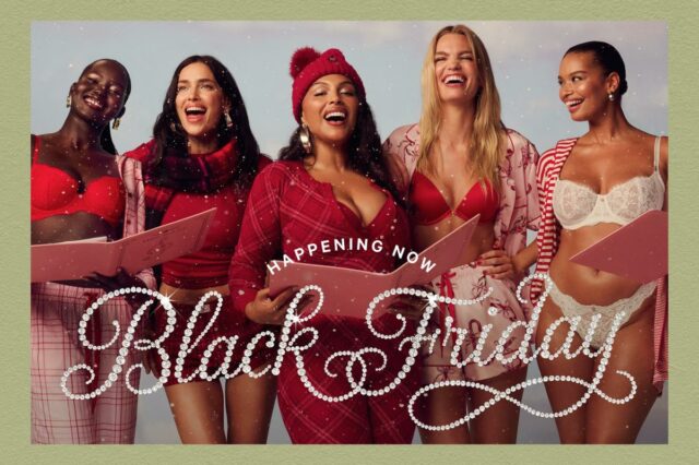 A promoção da Victoria's Secret Black Friday tem até 35% Uma mulher usando um sutiã vermelho com alças enfeitadas.