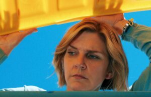 A que horas saem novos episódios de ‘Pluribus’ na Apple TV? Hora de estreia do episódio 5 de ‘Pluribus’ e muito mais A que horas saem novos episódios de ‘Pluribus’ na Apple TV? Hora de estreia do episódio 5 de 'Pluribus' e muito mais