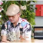 A reação de Denny Sumargo ao assistir a imagens CCTV do suposto adultério de Inara Rusli e Insanul Fahmi