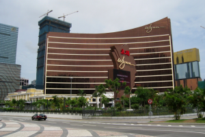 A receita do terceiro trimestre do Wynn Resorts aumenta com Edifício Wynn Resorts em Macau, estrada em frente. A receita do terceiro trimestre do Wynn Resorts aumenta com o forte crescimento do jogo impulsionado por Macau