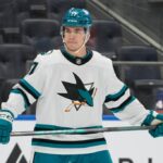 A segunda escolha geral do San Jose Sharks sofre uma ruptura difícil devido a uma lesão na parte inferior do corpo