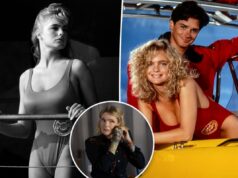 A sereia de ‘Baywatch’ exibe suas tatuagens ousadas da vida real em uma foto do novo set de filmagem A sereia de 'Baywatch' exibe suas tatuagens ousadas da vida real em uma foto do novo set de filmagem