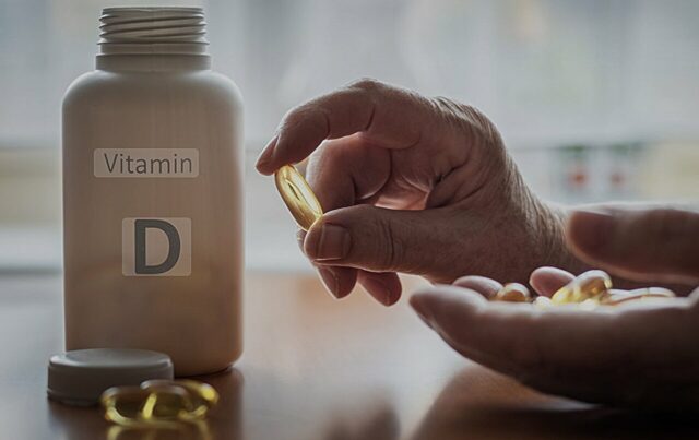 A suplementação direcionada de vitamina D3 reduz pela metade o A suplementação direcionada de vitamina D3 reduz pela metade o risco de pacientes com ataque cardíaco terem um segundo ataque cardíaco, segundo novo estudo de saúde entre montanhas