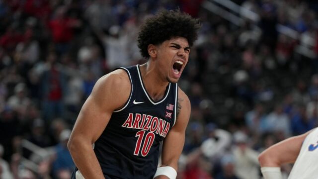 A temporada masculina 2025-26 começa com o Arizona derrotando a Flórida, mais
