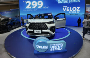 A variante mais alta do Toyota Veloz Hybrid atinge IDR 390 milhões A variante mais alta do Toyota Veloz Hybrid atinge IDR 390 milhões