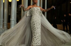 A vitória dos Dodgers eletrifica a gala estrelada de Arte + Filme do LACMA com Cynthia Erivo, George Lucas e mais A vitória dos Dodgers eletrifica a gala estrelada de Arte + Filme do LACMA com Cynthia Erivo, George Lucas e mais