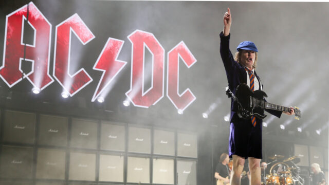 AC/DC