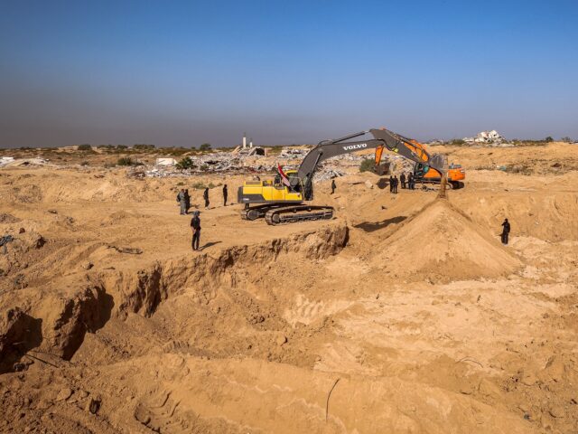 AO VIVO: Israel ataca Gaza enquanto a recuperação em grande escala de corpos está prestes a começar
