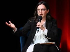 AOL e The Free Press de Bari Weiss mostram fusões e aquisições da velha e da nova guarda na mídia em outubro AOL e The Free Press de Bari Weiss mostram fusões e aquisições da velha e da nova guarda na mídia em outubro