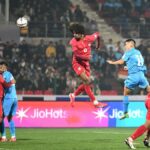 ASSISTIR: Hamza Choudhury marca chute de bicicleta no empate de Bangladesh com o Nepal
